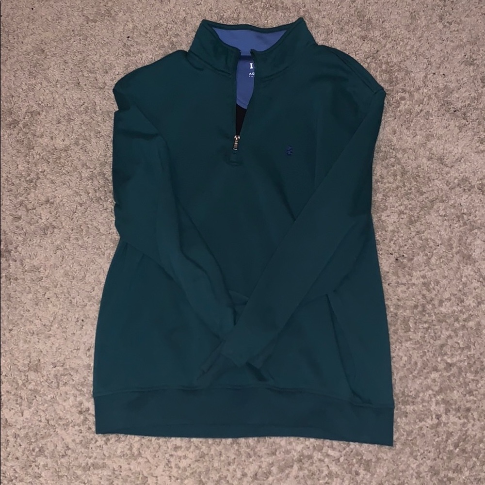 IZOD Sweatshirt